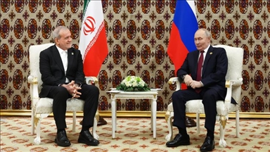 روابط دوجانبه و برنامه هسته‌ای ایران محور دیدار پزشکیان و پوتین