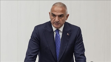 Bakan Ersoy: (Kartalkaya Kayak Merkezi'ndeki yangın) Danıştay'ın aldığı karardan çok daha önce soruşturma izni verdik