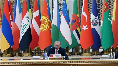 Erdogan réaffirme à Achgabat l’engagement de la Türkiye pour la paix et le dialogue