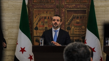 Syria, Canada discuss ways to enhance cooperation in several fields