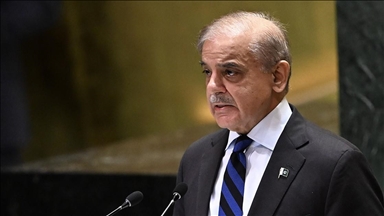 شريف يشكر تركيا ودولا عربية لجهودها بوقف إطلاق النار مع أفغانستان