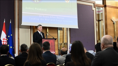 Premijer tvrdi da Hrvatska nema "skrivenu agendu" u BiH