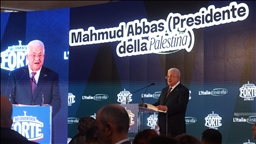 عباس يدعو إيطاليا إلى الاعتراف بدولة فلسطين دعما لحل الدولتين