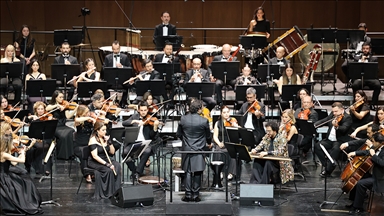 İstanbul Devlet Senfoni Orkestrası "80. Yıl Konseri"nde sanatseverlerle buluştu