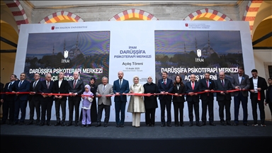 İbn Haldun Üniversitesi "Darüşşifa Psikoterapi Merkezi" törenle açıldı