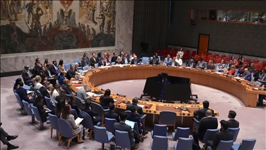 UN Security Council adopts resolution boosting youth role in peace, security