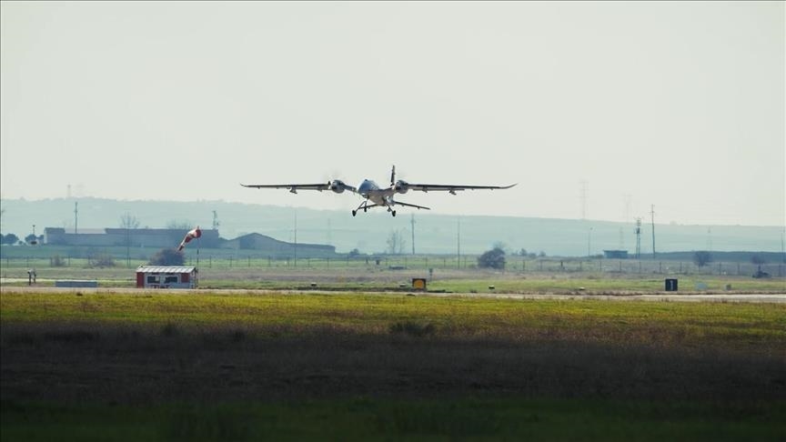 Турция успешно испытала национальные боеприпасы с беспилотника Bayraktar AKINCI