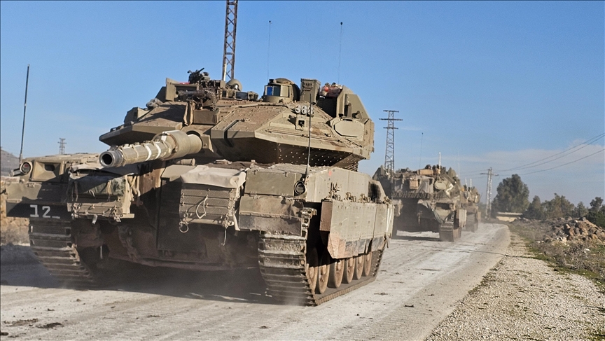 Israeli patrol raids southwestern Syrian village, sets up checkpoint