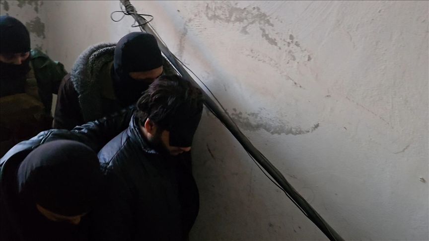 سوريا.. توقيف 5 مشتبه بهم عقب الهجوم الإرهابي بتدمر