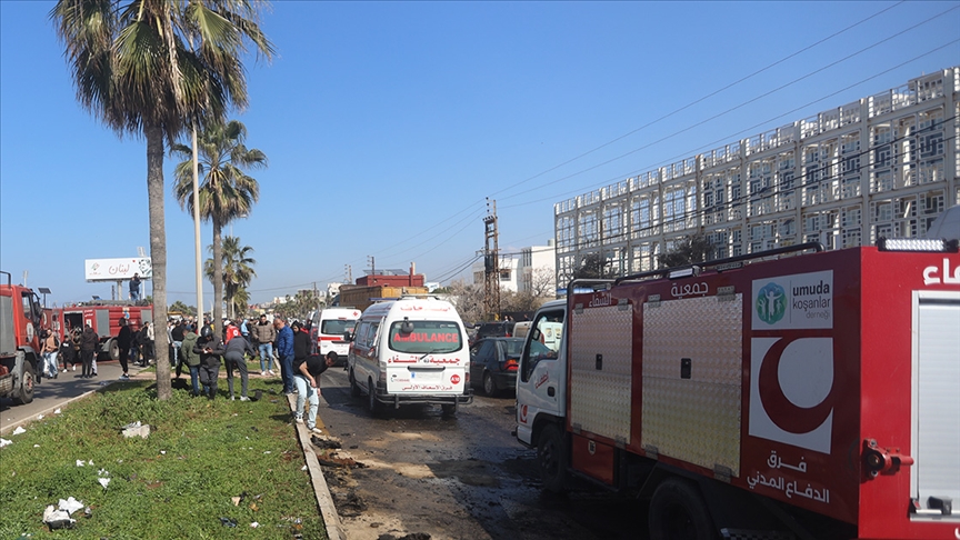 İsrail\'in Lübnan\'ın güneyine düzenlediği İHA saldırılarında 2 kişi hayatını kaybetti