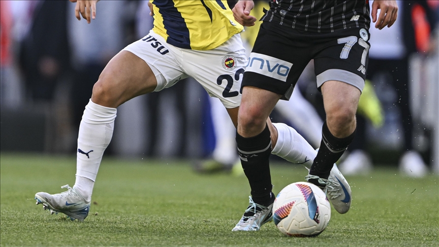 Fenerbahçe, Süper Lig'de yarın Konyaspor'u ağırlayacak