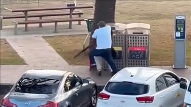 UPDATE - Najmanje 12 mrtvih u pucnjavi na plaži u Australiji