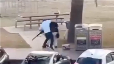 Najmanje 10 mrtvih, 12 povrijeđenih u pucnjavi na plaži u Australiji