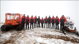 Muş'ta AFAD ekipleri kar ve sisli bölgede yaptıkları tatbikatlarla kış görevlerine hazırlanıyor