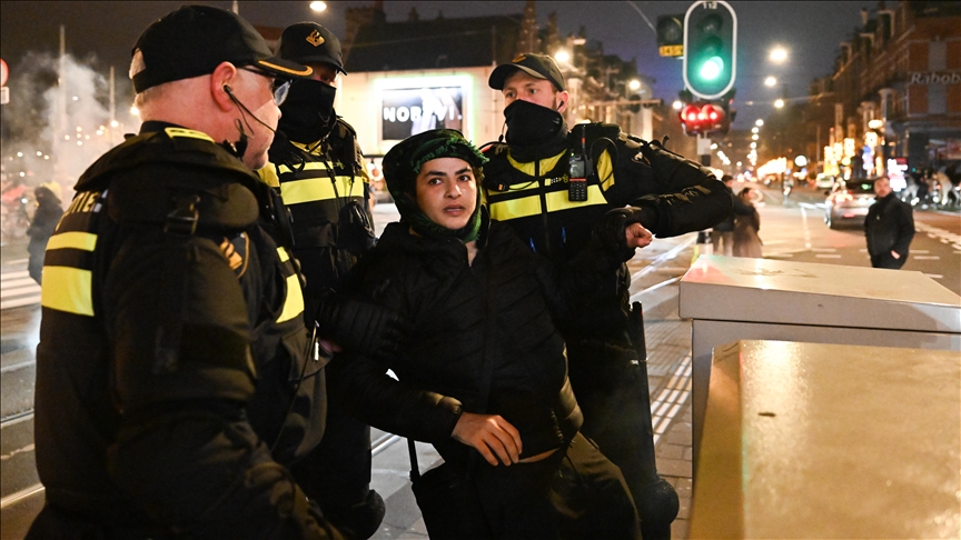 Holandska policija uhapsila 22 osobe na protestu protiv nastupa muzičara izraelske vojske