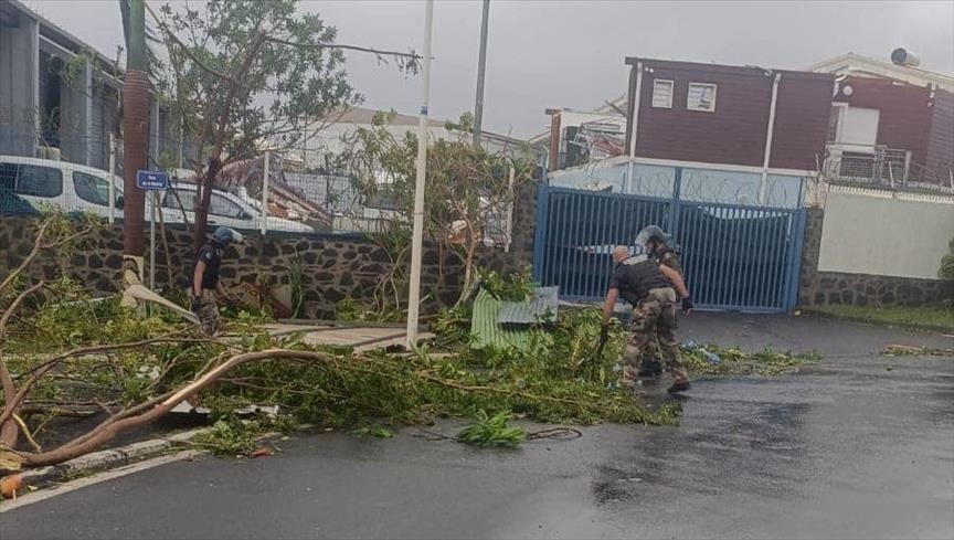 Mayotte commémore un an après le passage dévastateur du cyclone Chido