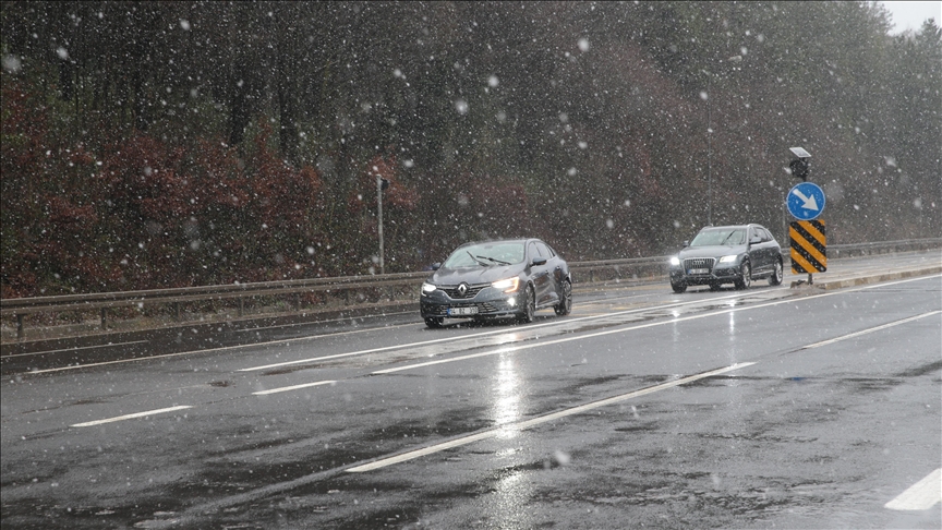 Li Çiyayê Boluyê berfê dest pê kir