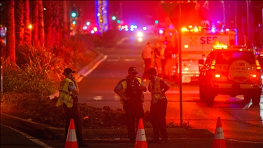 من هو أحمد الأحمد الذي تصدى لمنفذي هجوم استراليا؟