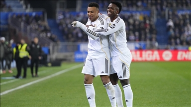 لا لیگا.. ڕیال مەدرید (٢-١) لە دیپۆرتیڤۆ ئالاڤێس-ی بردەوە