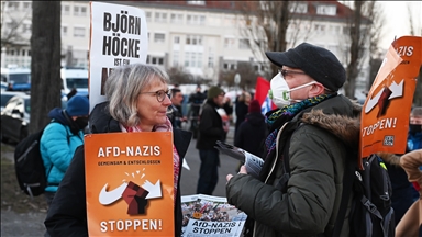 Criminal complaint filed against German far-right lawmaker over 'Nazi salute'