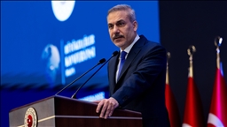 Kryediplomati turk Fidan bën thirrje për diplomaci proaktive mes bllokimit global