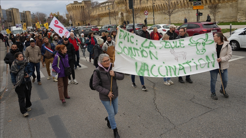 French farmers block multiple highways as protests continue
