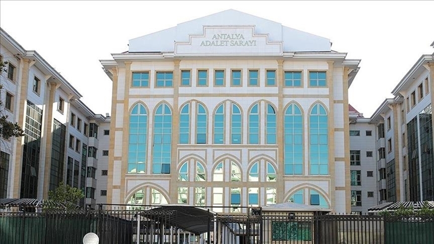 Antalya Büyükşehir Belediyesine yönelik soruşturmada Muhittin Böcek ve 6 şüphelinin ek ifadesi alınacak