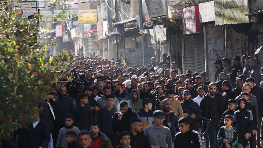 تشييع جثمان فتى فلسطيني قتله الجيش الإسرائيلي جنوبي الضفة