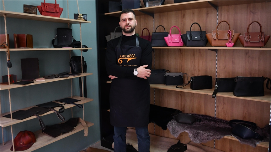 Vilson Skuka  ish polici që iu rikthye pasionit për artizanatin