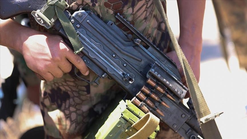 سوريا.. تنظيم "واي بي جي" الإرهابي يقتل شخصا ويختطف 11 آخرين