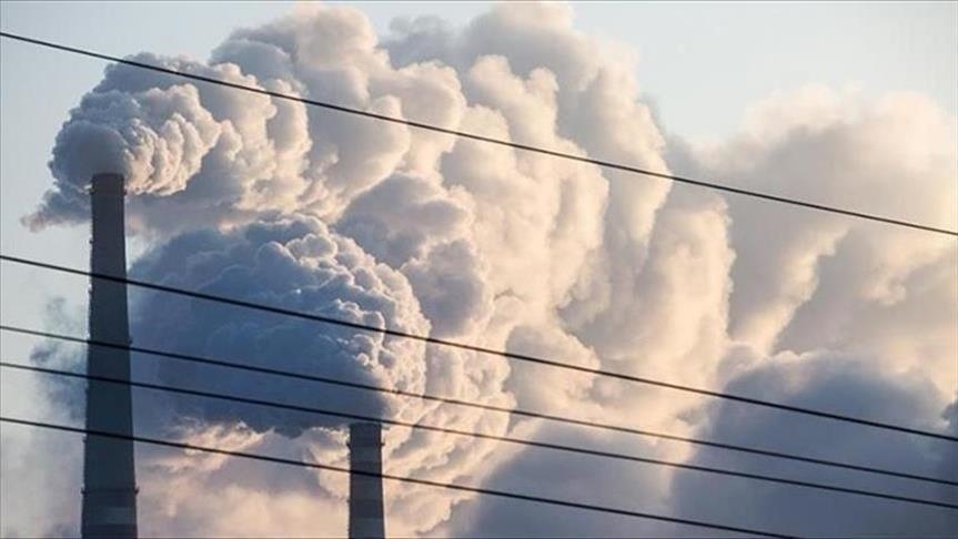 EU eases carbon rules to boost auto competitiveness, support EU-made vehicles, batteries