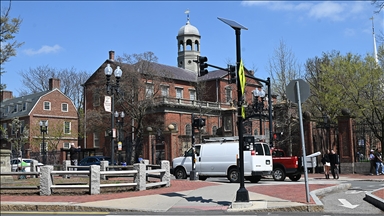 Trump'ın Filistin'e destek gerekçesiyle hedef aldığı Harvard, rektör Garber'ın görevini süresiz uzattı