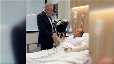 Najbolji od Australaca: Premijer Albanese posjetio globalnog heroja Ahmeda koji je razoružao napadača na plaži