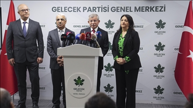 Heyeta Dem Partiyê Serokê Giştî yê Partiya Gelecekê Davutoglu ziyaret kir