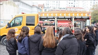 Ümraniye Belediyesinden liselerde arama kurtarma eğitimi