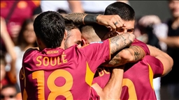 قدم.. روما يفوز على كومو ويستعيد توازنه في الدوري الإيطالي