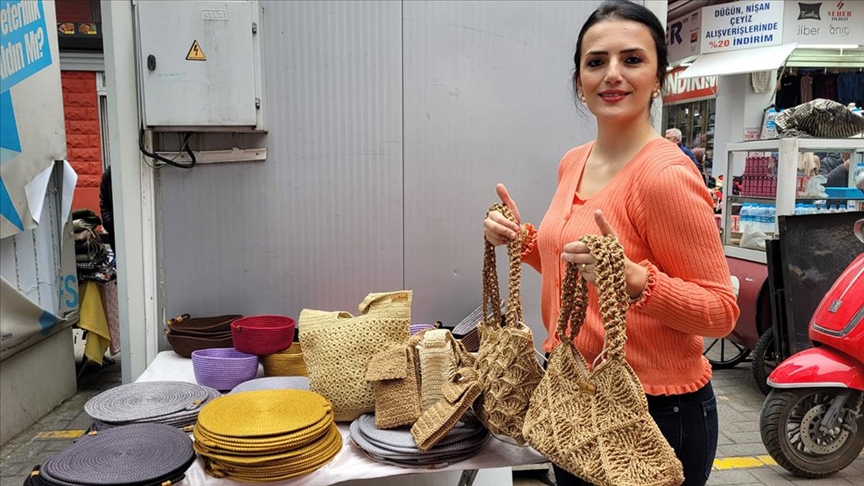 Sosyal medyadan öğrendiği el işi gelir kapısı oldu