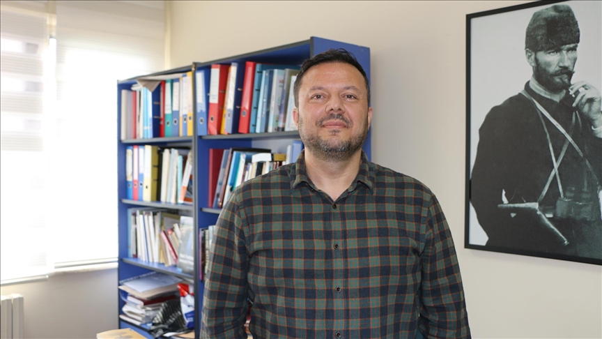 Sındırgı ve Simav'daki depremler, Santorini'deki depremlere benziyor