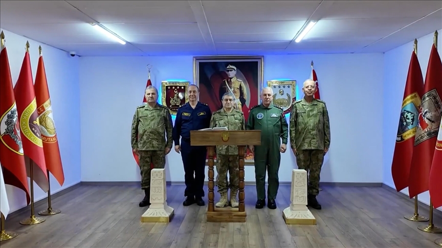 رئيس الأركان التركي يتفقد الوحدات العسكرية في ملاطيا وكيليس 