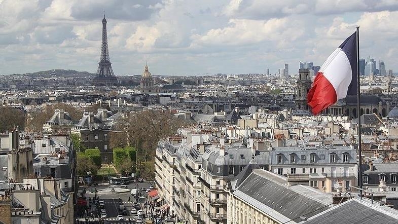 France : le maire de Chessy démissionne après une décision de justice l’obligeant à célébrer un mariage