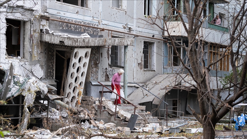 Russian strikes hit Zaporizhzhia, injure 21 as Ukraine reports strikes inside Russia