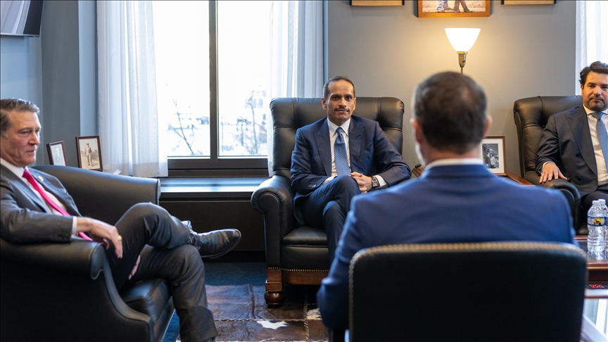 رئيس وزراء قطر يبحث مع أعضاء بالكونغرس تعزيز العلاقات وتطورات غزة
