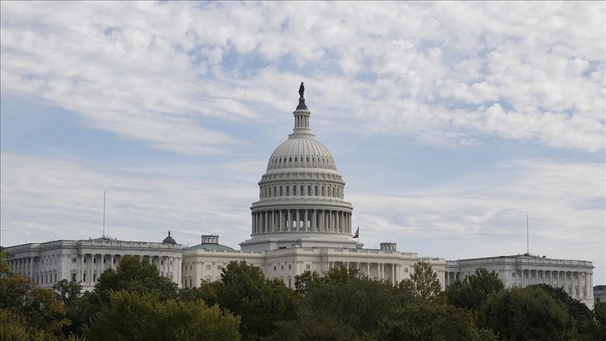 سياسيون أمريكيون يدعون لرفع عقوبات "قيصر" عن سوريا