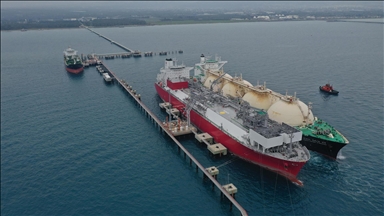 Bakan Bayraktar, Ertuğrul Gazi FSRU'nun gaz iletim sistemine 9,3 milyar metreküp katkı sağladığını bildirdi