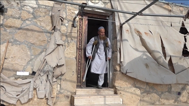 ​​​​İsraillilerin saldırısında önce ayağını kaybeden, son olarak darbedilen Filistinli yaşadıklarını anlattı