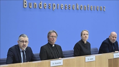 مؤتمر كنسي ألماني يدعو لوقف تصدير السلاح إلى إسرائيل