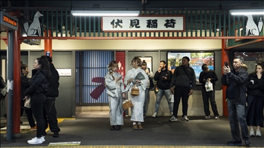 Stili i veshjes Kimono, një traditë e gjallë në Japoni