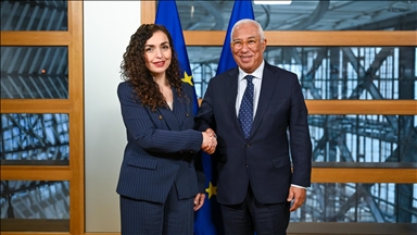 Osmani në takim me kreun e Këshillit të BE-së, Costa: Mirëpresim heqjen e pjesshme të masave