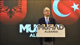 Албанскиот претседател Бегај: Односите меѓу Албанија и Турција се одлични и стабилни