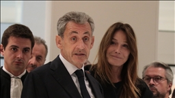 Opération « Sauvez Sarko » : le PNF exige un procès pour Sarkozy et Carla Bruni dans l'affaire Takieddine